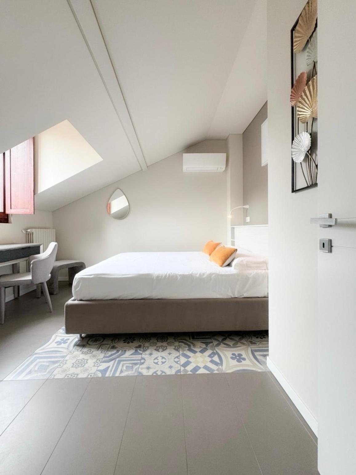 Comecasa 10 Minutes Walk From Duomo 2 Bedroom Apartment Milano Eksteriør bilde
